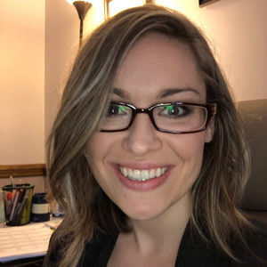 Meet your Posher, Corrine